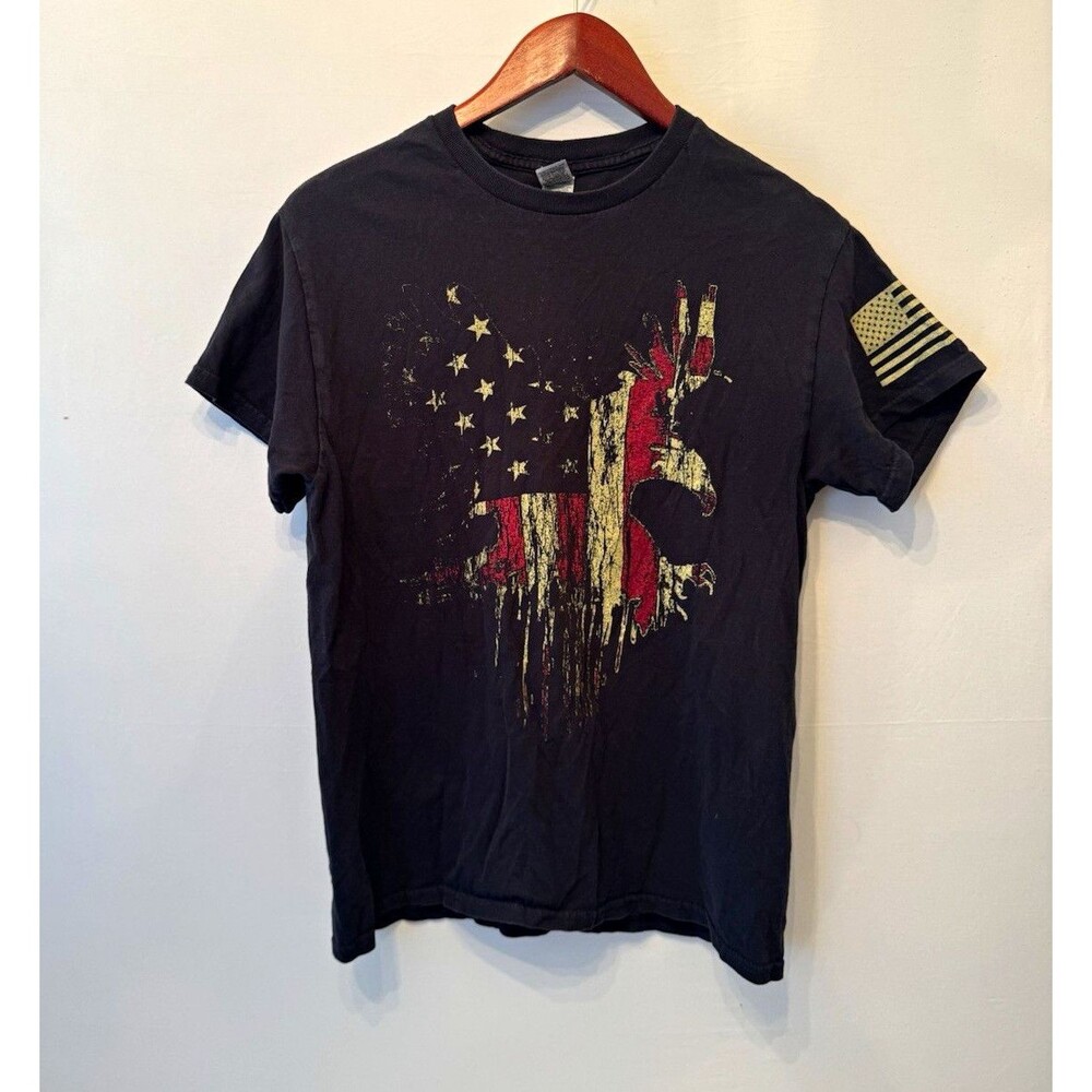 Gildan Men’s M Black Patriotic USA Flag Graphic T-Shirt Cotton Jersey Tagless